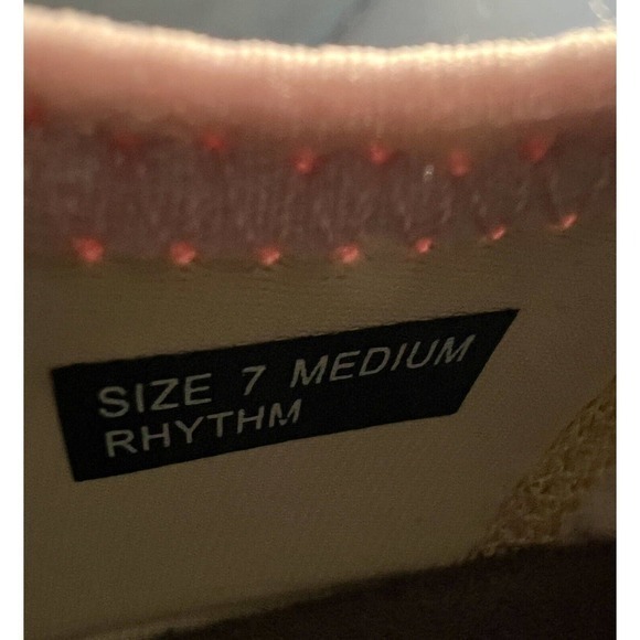 Moshn by Klogs Rhythm Neutral Paint Slip Resistant Cream Gray Pink Shoes 7 M NIB - Picture 10 of 11